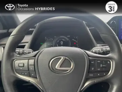Photo 8 Lexus UX  250h F SPORT Design 2WD