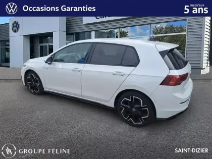 Photo 10 Volkswagen Golf  1.5 eTSI EVO2 116ch R-Line Edition DSG7
