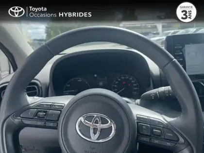 Photo 12 Toyota Yaris  116h Dynamic 5p MY22
