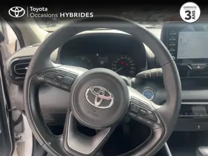 Photo 8 Toyota Yaris  116h Dynamic 5p MY22