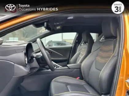 Photo 10 Toyota C-HR  2.0 Hybride Rechargeable 225ch Collection Premiere
