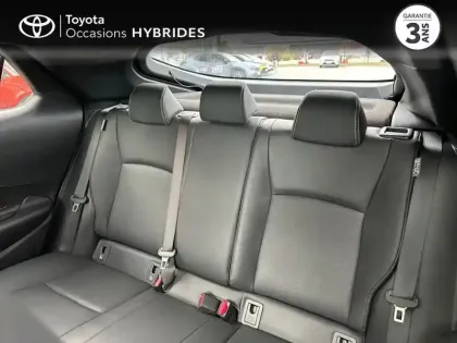 Photo 11 Toyota C-HR  2.0 Hybride Rechargeable 225ch Collection Premiere