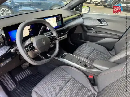 Photo 14 Renault Clio  1.8 E-Tech 160ch full hybrid Techno