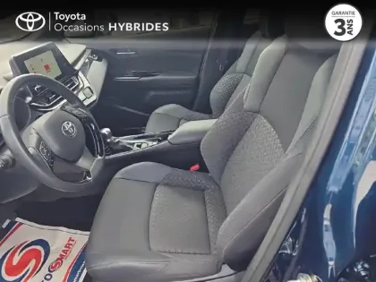 Photo 10 Toyota C-HR  1.8 Hybride 122ch Design Ultimate E-CVT