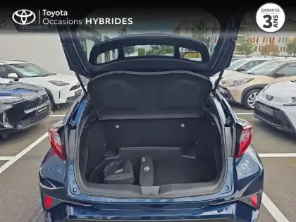 Photo 9 Toyota C-HR  1.8 Hybride 122ch Design Ultimate E-CVT