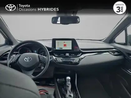 Photo 7 Toyota C-HR  1.8 Hybride 122ch Design Ultimate E-CVT