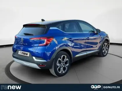 Photo 19 Renault Captur  1.6 E-Tech hybride 145ch Techno