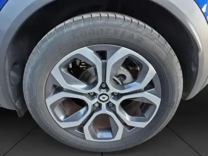 Photo 27 Renault Captur  1.6 E-Tech hybride 145ch Techno
