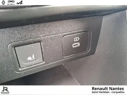Photo 9 Dacia Jogger  1.6 hybrid 140ch Extreme+ 7 places