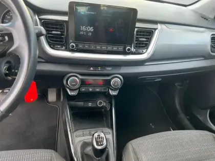 Photo 26 Kia Stonic  1.0 T-GDi 120ch MHEV Active Business iBVM6