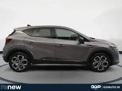 Photo 5 Renault Captur  1.6 E-Tech hybride 145ch Techno