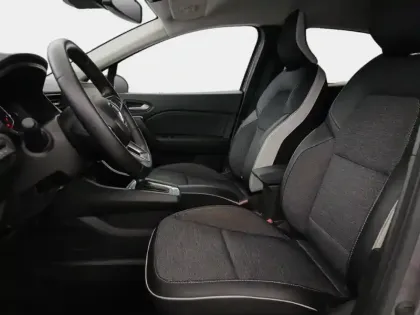 Photo 13 Renault Captur  1.6 E-Tech hybride 145ch Techno