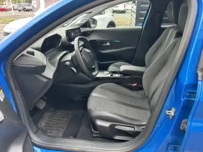 Photo 6 Peugeot 208  Electrique 50 kWh 136ch