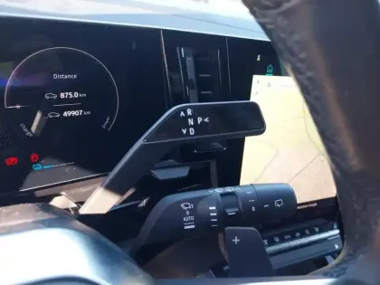Photo 12 Renault Austral  E-Tech full hybrid 200 GSR2