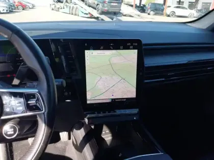 Photo 13 Renault Austral  E-Tech full hybrid 200 GSR2
