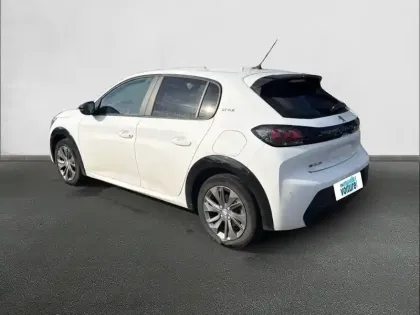 Photo 6 Peugeot 208  Electrique 50 kWh 136ch