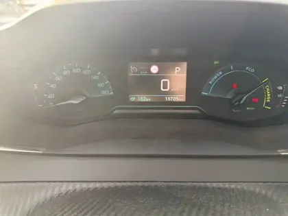 Photo 9 Peugeot 208  Electrique 50 kWh 136ch