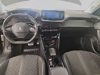 Photo 30 Peugeot 2008  Electrique 136 ch