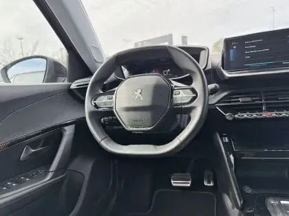 Photo 8 Peugeot 2008  Electrique 136 ch