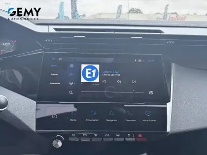 Photo 12 Peugeot 408  Plug-in Hybrid 225 ch e-DCS7