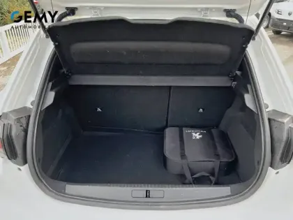 Photo 5 Peugeot 208  Electrique 50 kWh 136ch