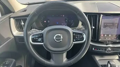 Photo 12 Volvo XC60  T6 AWD Hybride rechargeable 253 ch+145 ch Geartronic 8