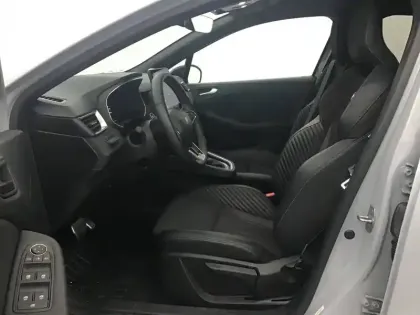 Photo 14 Renault Clio  E-Tech full hybrid 145 ch GSR2