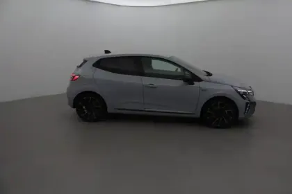 Photo 5 Renault Clio  E-Tech full hybrid 145 ch GSR2