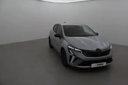 Photo 6 Renault Clio  E-Tech full hybrid 145 ch GSR2