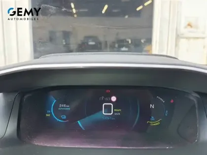 Photo 14 Peugeot 208  Electrique 50 kWh 136ch