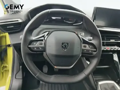 Photo 41 Peugeot 208  PureTech 100 S&S BVM6