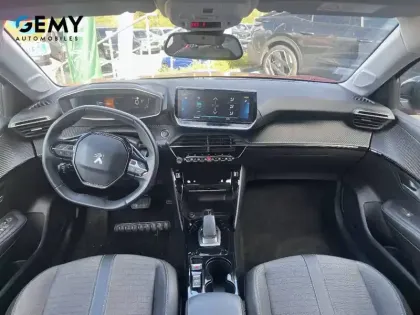 Photo 7 Peugeot 208  Electrique 50 kWh 136ch