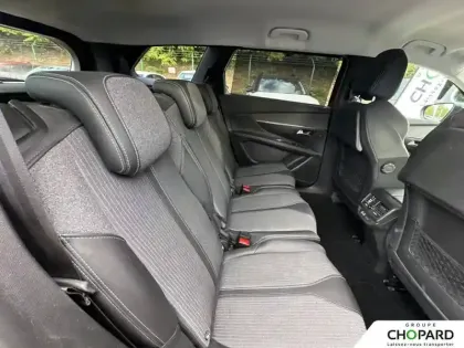 Photo 19 Peugeot 5008  PureTech 130ch S&S EAT8