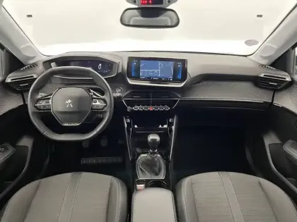 Photo 28 Peugeot 208  PureTech 100 S&S BVM6