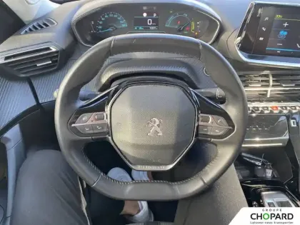 Photo 16 Peugeot 2008  Electrique 136 ch