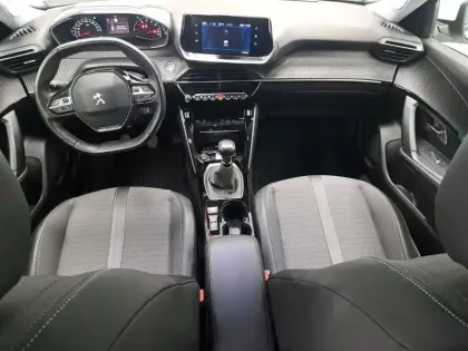Photo 44 Peugeot 2008  BlueHDi 110 S&S BVM6