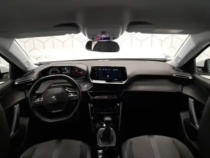 Photo 45 Peugeot 2008  BlueHDi 110 S&S BVM6