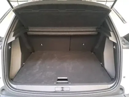 Photo 18 Peugeot 2008  BlueHDi 110 S&S BVM6