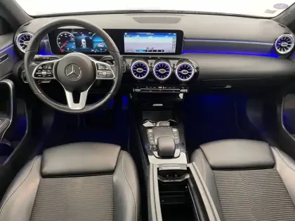 Photo 30 Mercedes Classe A  180 7G-DCT