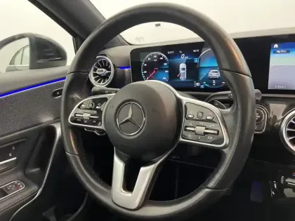 Photo 24 Mercedes Classe A  180 7G-DCT