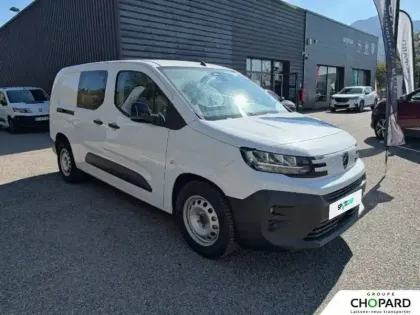 Photo 27 Peugeot Partner  CA DIESEL 130 CH XL AUT