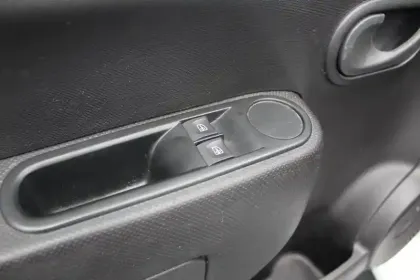 Photo 9 Renault Twingo  III E-Tech