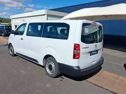 Photo 6 Peugeot Expert  Combi XL Electrique 50 kWh 136ch