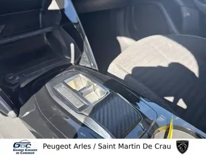 Photo 27 Peugeot 2008  Electrique 136 ch