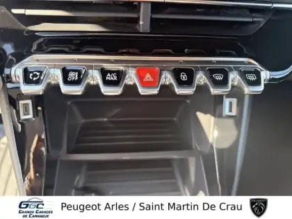 Photo 26 Peugeot 2008  Electrique 136 ch