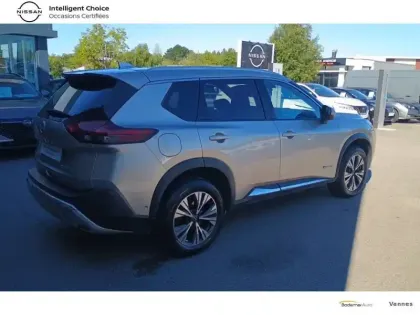 Photo 16 Nissan X-trail  e-POWER 213 ch e-4ORCE 5 Places