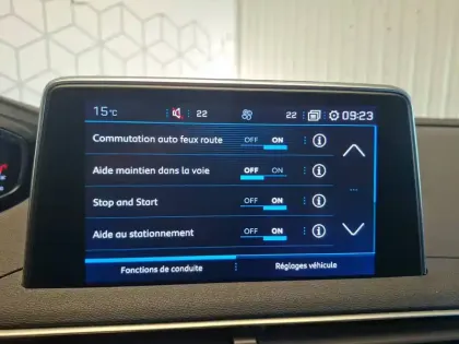 Photo 31 Peugeot 3008  BlueHDi 130ch S&S BVM6
