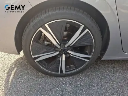 Photo 10 Peugeot 308  PureTech 130ch S&S EAT8