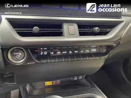 Photo 13 Lexus UX  250h 2WD