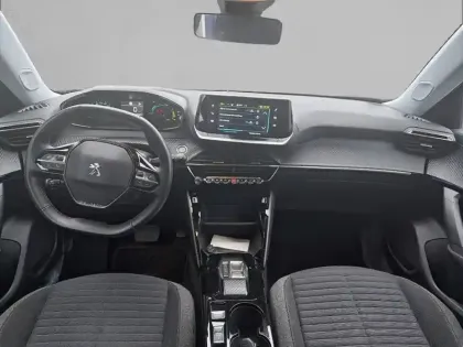 Photo 7 Peugeot 2008  Electrique 136 ch